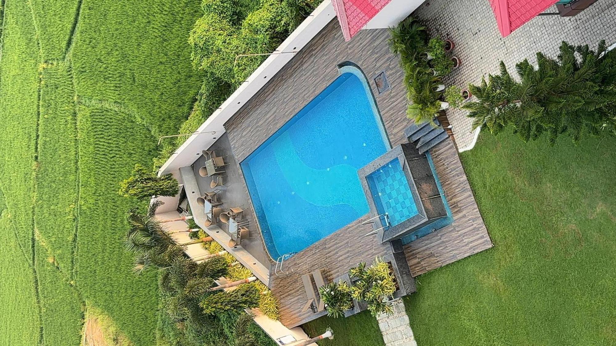 Econest Hotel ธาราพิธ ภายนอก รูปภาพ